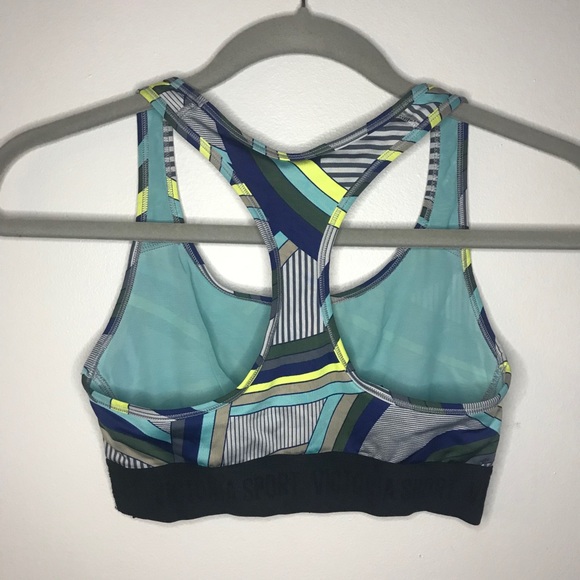 Victoria’s Secret Sport sports bra - Picture 3 of 4